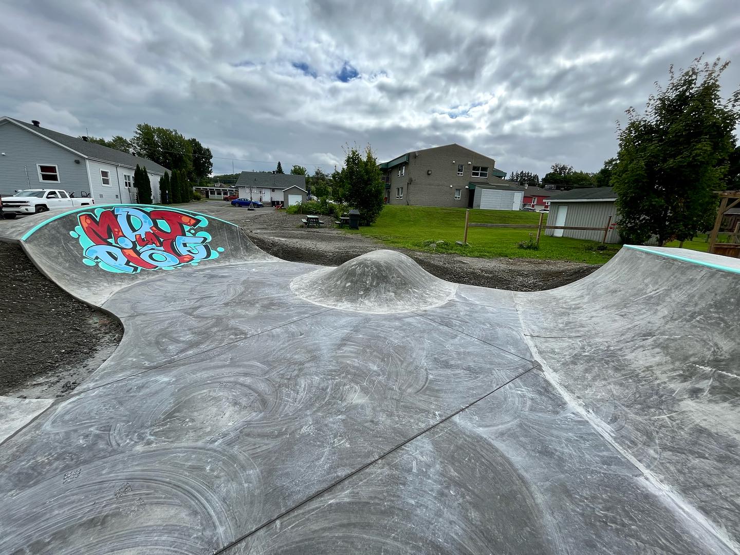 Lac-des-Aigles skatepark